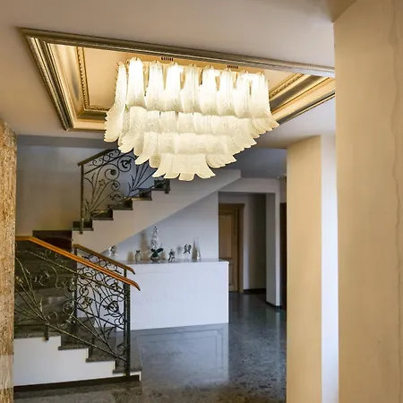 Отель Boka Тирана