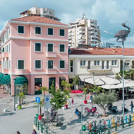 Boka Tirana